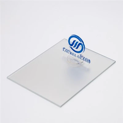 Syreetsete speilglass